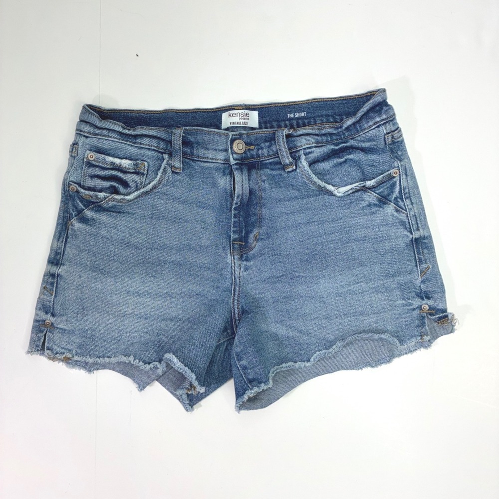 Kensie Jeans Vintage Luxe Women 6/28 Medium Wash Distressed Raw Hem Denim Shorts